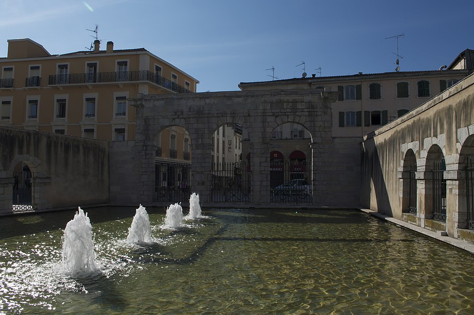 Centre-ville de Dax et ses thermes — bassin économique de 59 000 habitants
